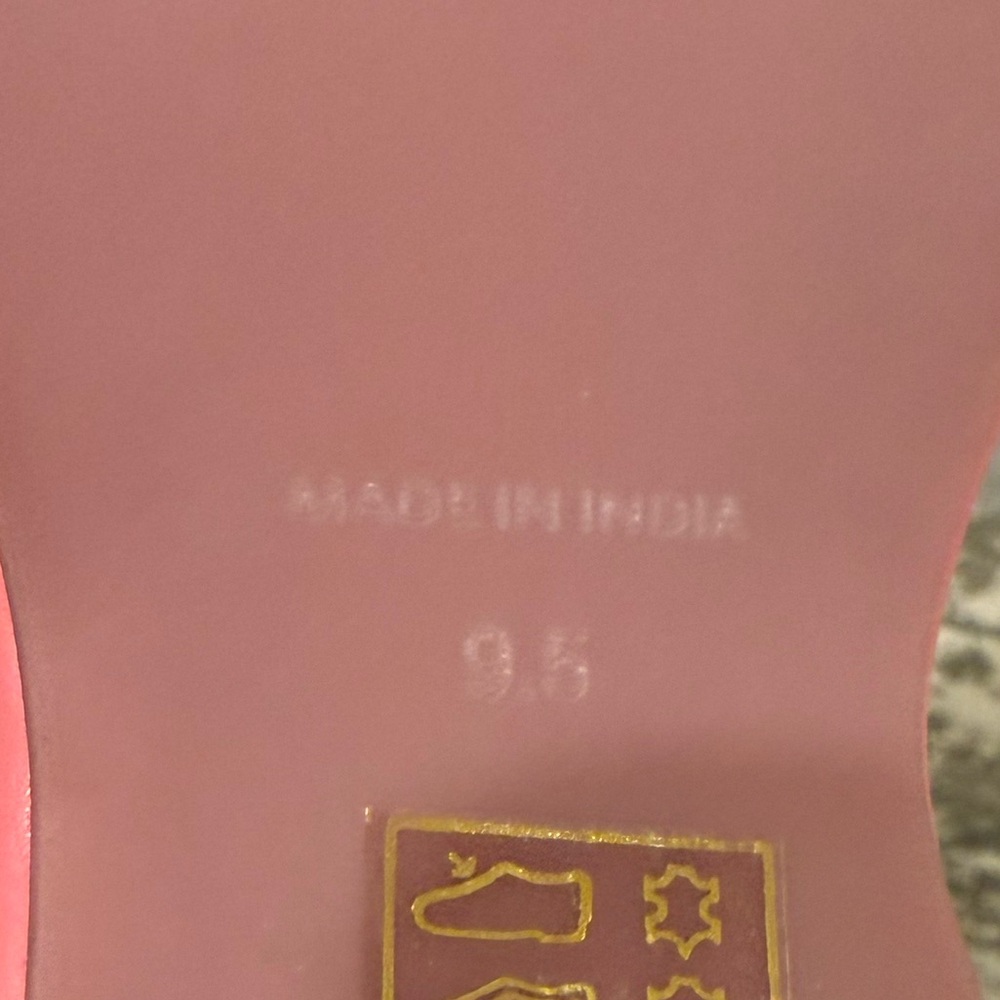 🎀🛼Free People Bubblegum Pink Mules with Gold BuckleNWOT🛼🎀 - Picture 4 of 5